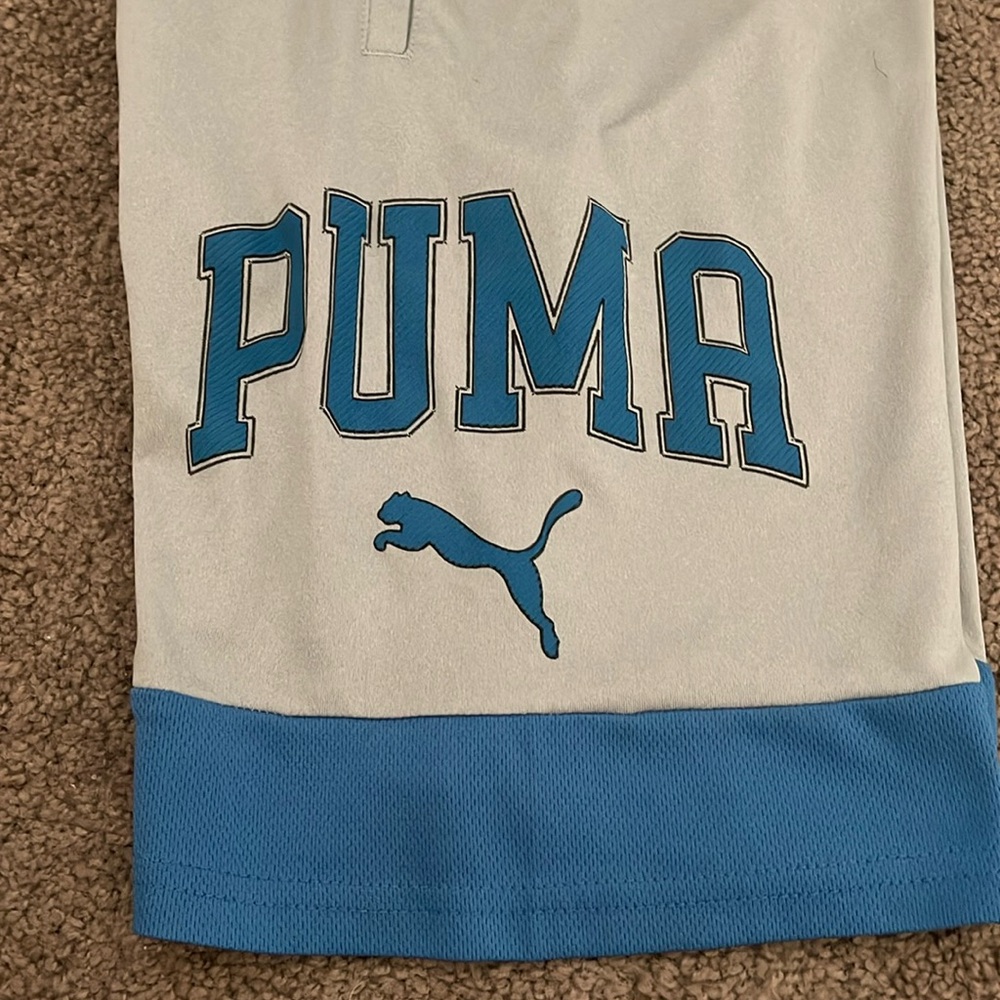 Kids puma shorts